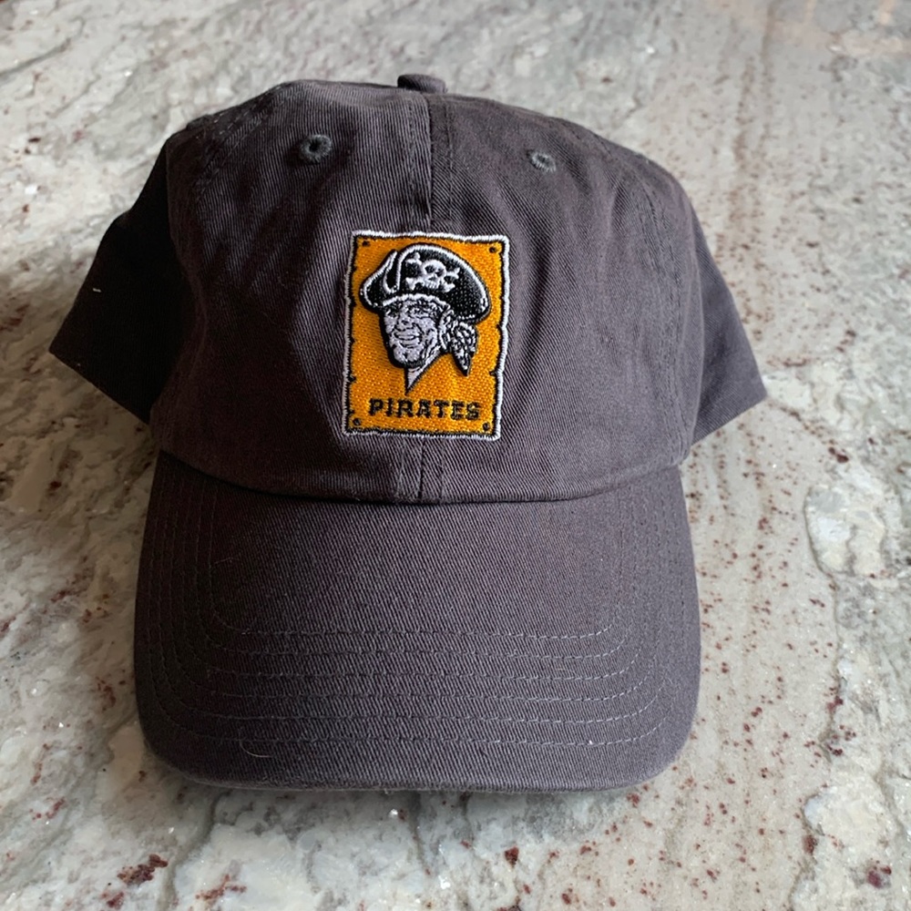 Pittsburgh Pirates Fan Favorite Baseball Hat